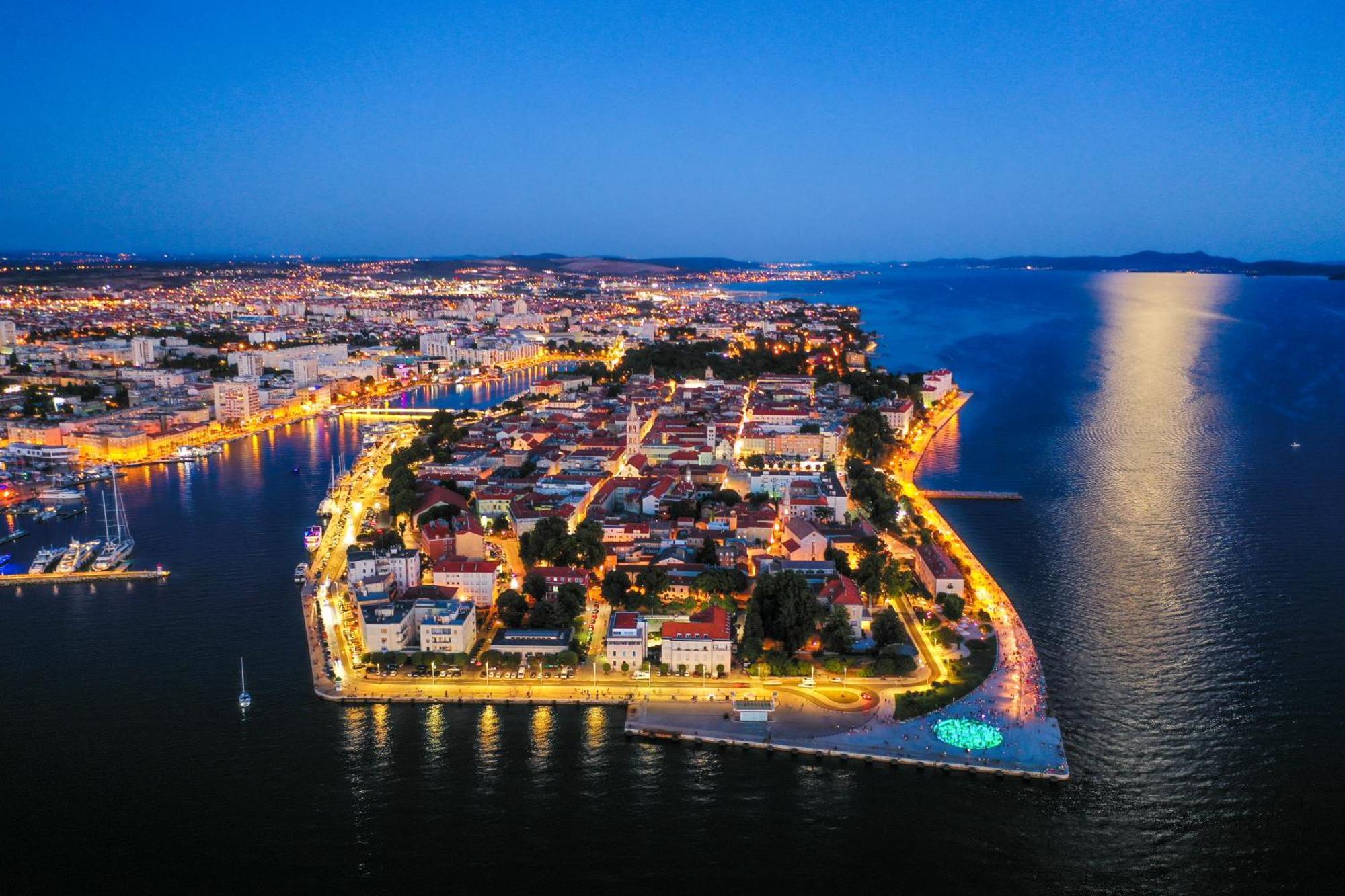 Family Apartments Zadar - Ryanair Exclusive 외부 사진