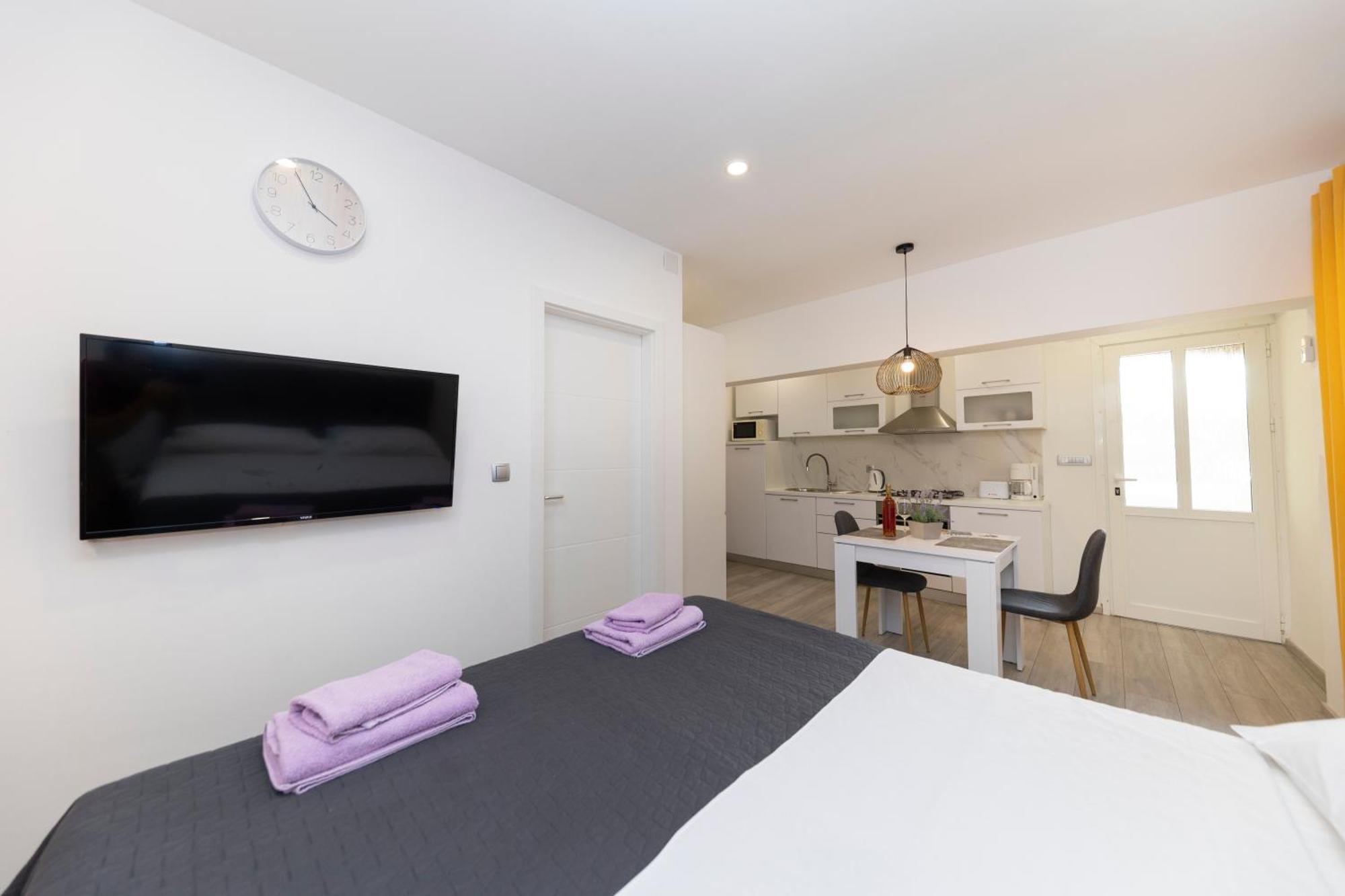 Family Apartments Zadar - Ryanair Exclusive 외부 사진
