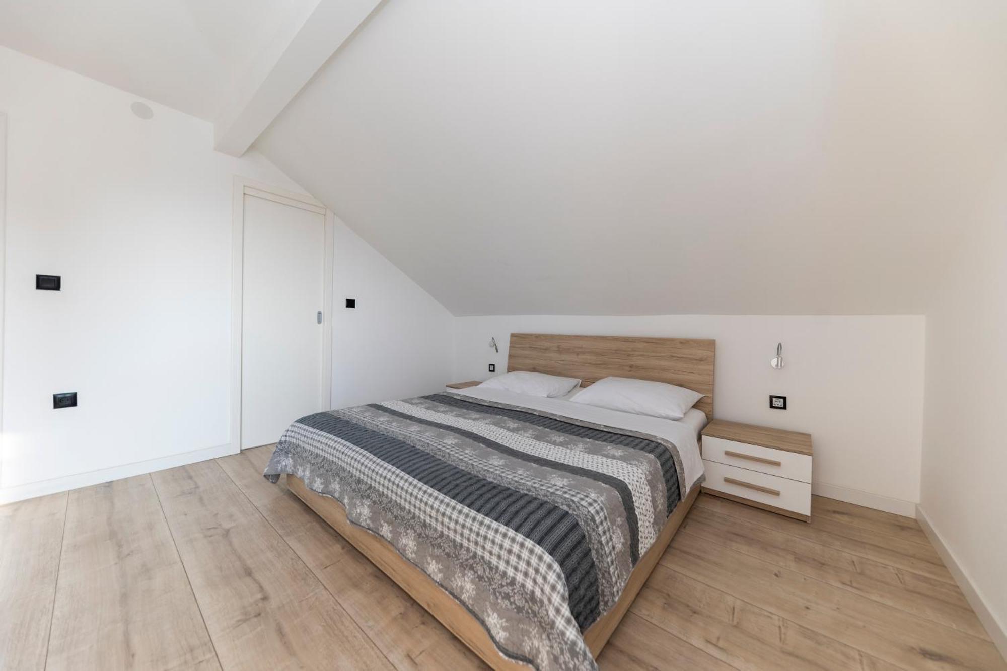 Family Apartments Zadar - Ryanair Exclusive 외부 사진
