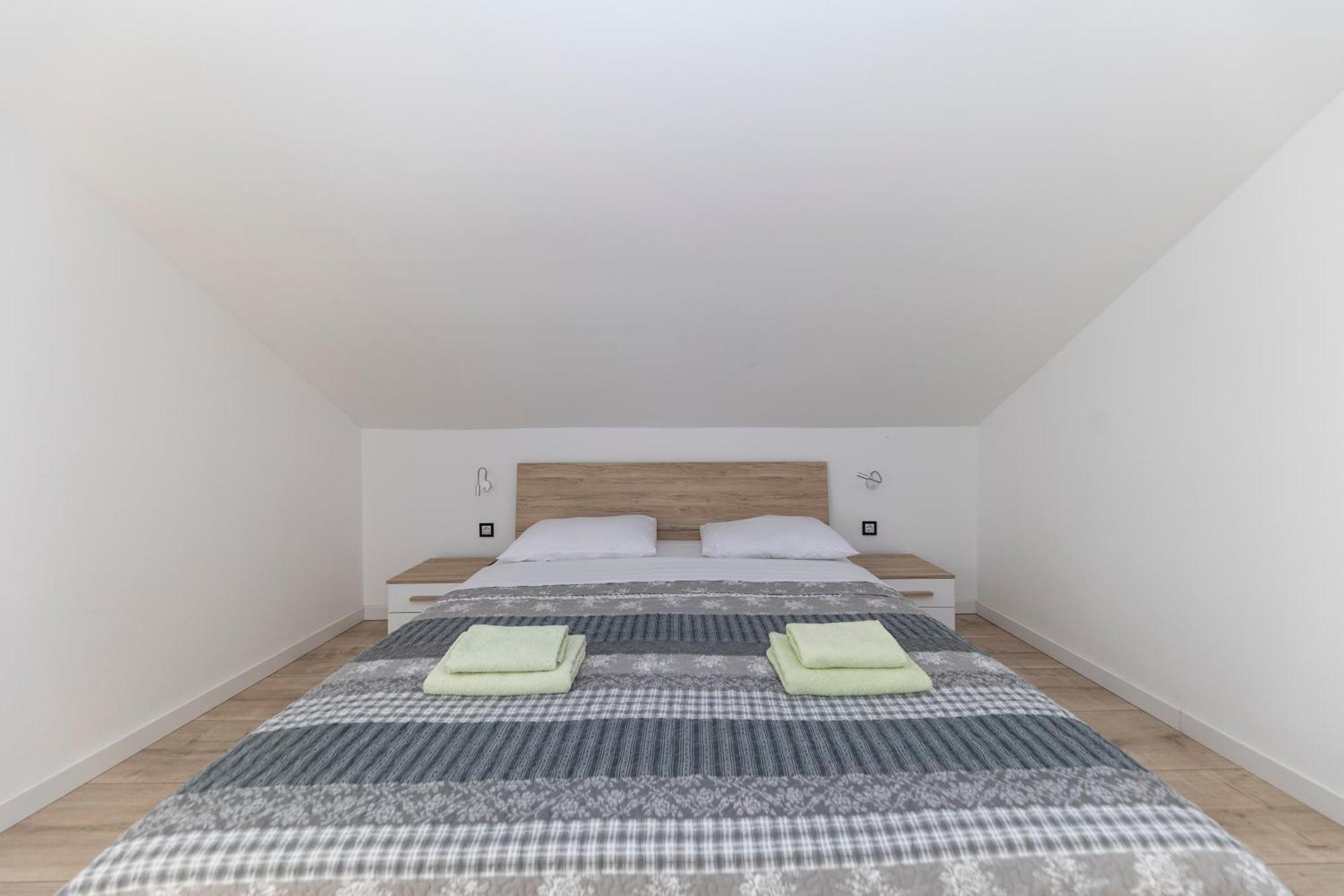 Family Apartments Zadar - Ryanair Exclusive 외부 사진