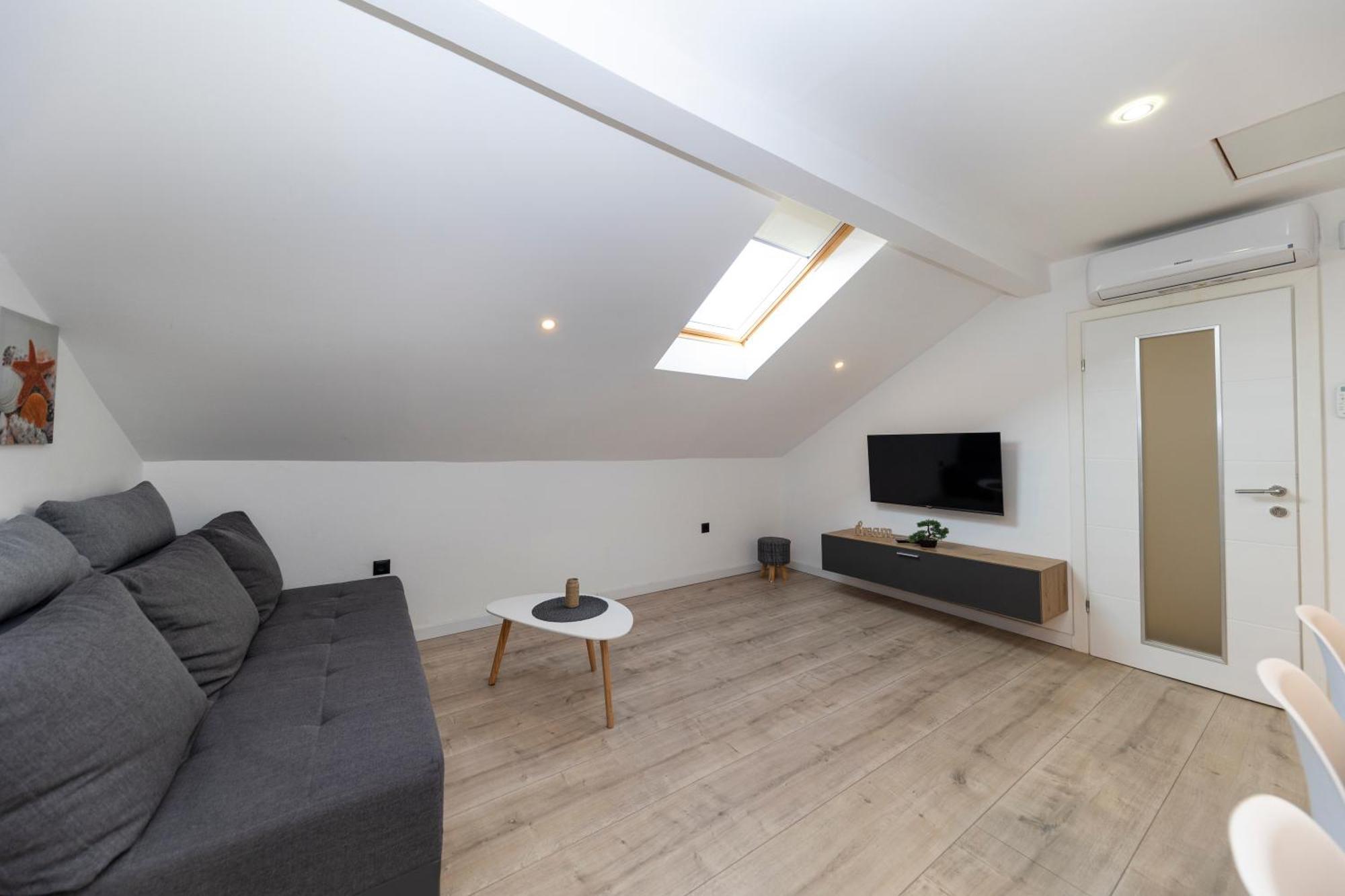 Family Apartments Zadar - Ryanair Exclusive 외부 사진