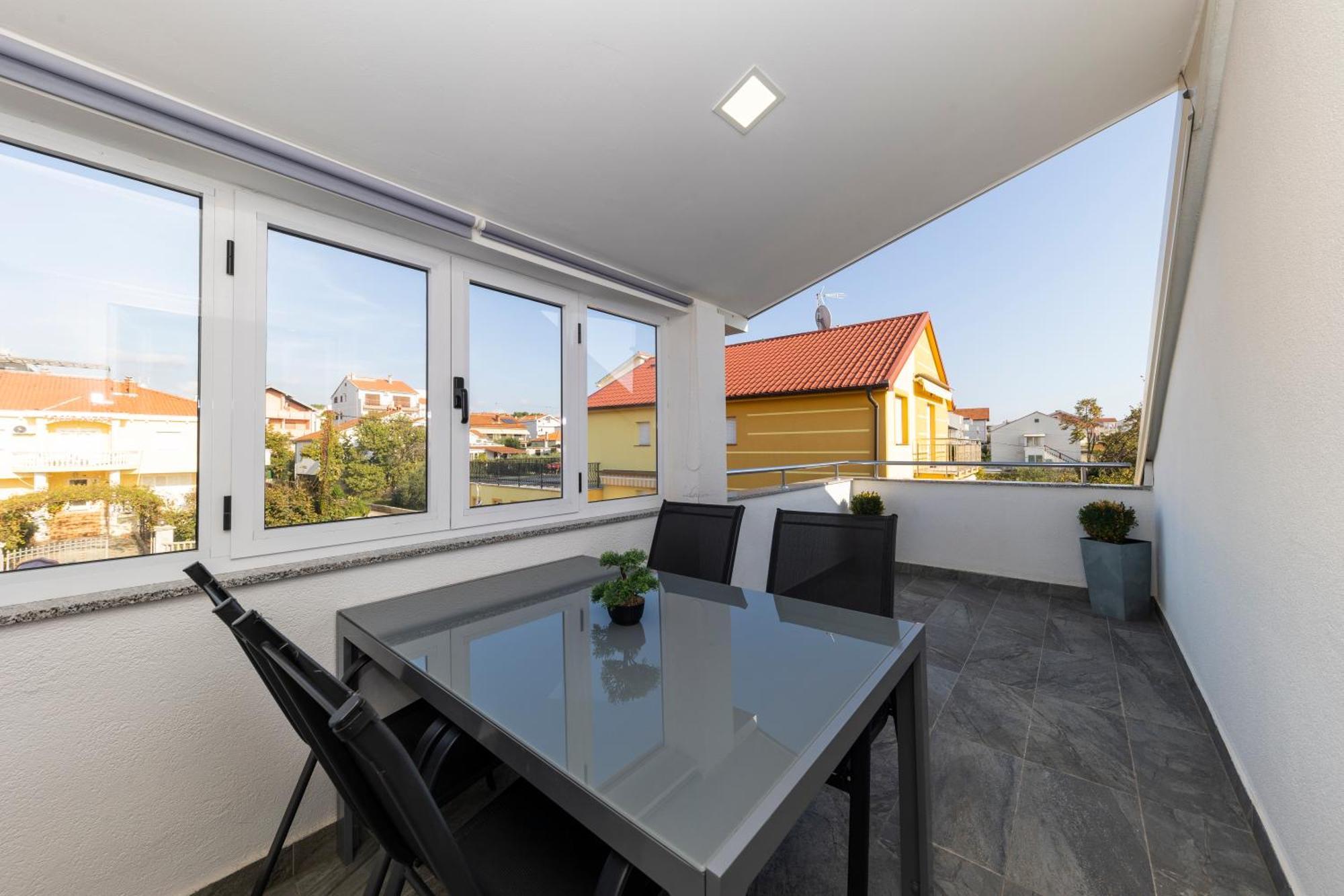 Family Apartments Zadar - Ryanair Exclusive 외부 사진